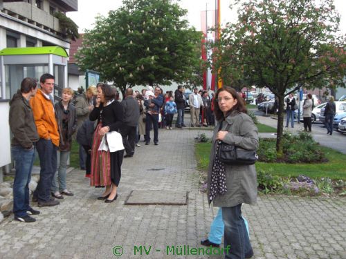 Maibaumaufstellen 2011