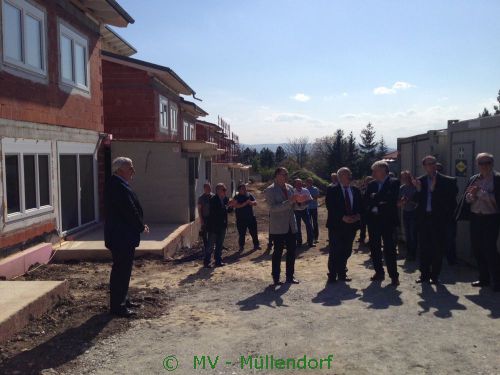 Spatenstich u. Gleichenfeier