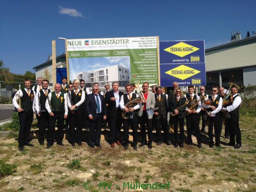 Spatenstich u. Gleichenfeier